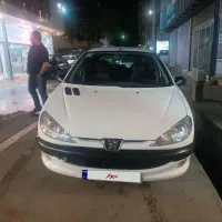 ماشین سواری تمیز