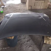 کاپوت که کمی کار صافکاری ورنگ دارد