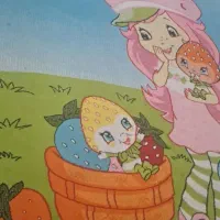 فرش کودکانه (دختر توت فرنگی )