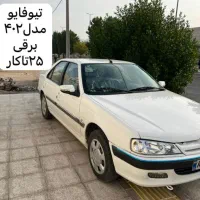 پارس تیوفایو ۴۰۲