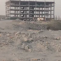 مسکن روبروی جایگاه نارگیل