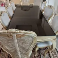 ناهارخوری و اینه کنسول