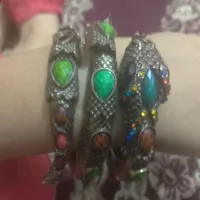 دسبند ماری