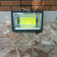 پروژکتور ۱۰۰ وات و ۴۰۰ وات درحدنو