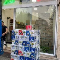 نیروی جوان خانم جهت بسته بندی مواد غذایی