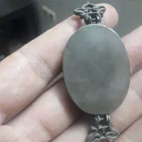 بازوبند نقره خطی قدیمی|جواهرات|قم, چهل درخت‎|دیوار