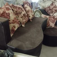 مبل راحتی کم جا تمیزوکم استفاده شده