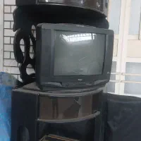 تلویزیون ۲۱ اینچ بلر