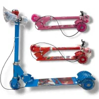 اسکوتر فلزی چراغ دار و ساده تاشو چرخ ژله ای