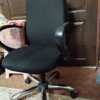 صندلی مشکی چرخ دار