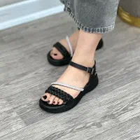 صندل زنانه
