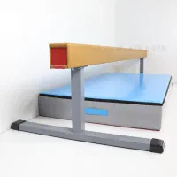 موازنه ژیمناستیک دختران با ارتفاع ثابت