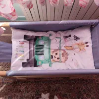 گهواره کودک ننو . تاشو . در حد نو .