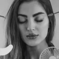 اکستنشن مژه با شرایط باور نکردنی