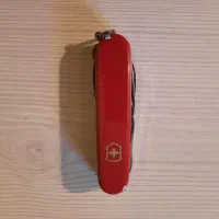 چاقو ویکتورینوکس سوئیس|کوهنوردی و کمپینگ|شیراز, جمهوری|دیوار