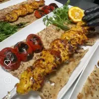 نیازمند کمکی جهت اشپزخانه