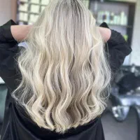 رنگ مو و رنگ و لایت|خدمات آرایشگری و زیبایی|تنکابن, |دیوار