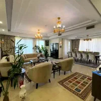 ۱۸۱ متری /سه خواب/ قبا / ارزنده