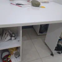 میز کارگاهی متحرک (جابجایی آسان)