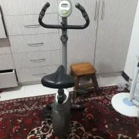 دوچرخه ثابت بسیار تمیز|تجهیزات ورزشی|اصفهان, سروستان|دیوار