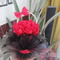 گل ولنتاین واکسسوری