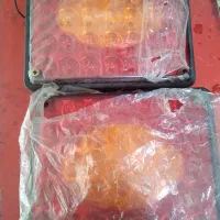 چراغ خطر و چراغ عقب ماشین سنگین و تراکتور