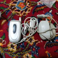 سامسونگ تاشو قدیمی کاملا سالم(ریجستر میخواهد)