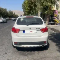 کوئیک R مدل 1402