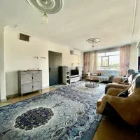 آپارتمان90متری-نورگیر-بازسازی-شده-خیابان-گلایل