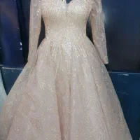 لباس عروس (مجلسی)|لباس|قائن, |دیوار