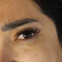 اکستنشن مژه با تخفیف ویژه تا ۷۰ درصد