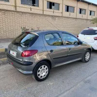 ماشین کارمندی فروش به علت مشکل مالی