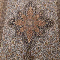 فرش ماشینی ۶ متری وارداتی ترکیه سالم و تمیز|فرش|تهران, امام زاده قاسم (نیاوران)|دیوار