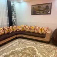 مبلمان ال شرکتی با میزبان