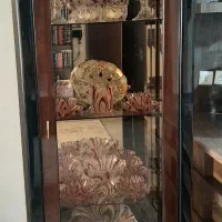 ویترین بسیار شیک وکاملا نو