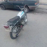 موتور سیکلت نامی 200