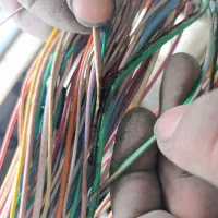 نصب و تعمیر آیفون وکلیه کار های برق ساختمان|خدمات پیشه و مهارت|شیراز, پانصد دستگاه ارتش|دیوار