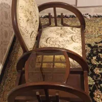 میز تلفن کاملا سالم و تمیز