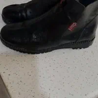 نیم بوت|کفش و لباس بچه|رشت, یخسازی|دیوار