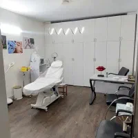 ۸۵ متر اداری/طبقه اول/فول امکانات/۲پارکینگ/صادقیه|فروش دفتر کار، اتاق اداری، مطب|تهران, صادقیه|دیوار