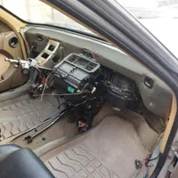 باطریسازی سیار و امداد باطری سیار با سالها تجربه..