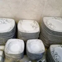 سرویس غذا خوری چینی ۱۸نفره کامل مارک Toos|ظروف سرو و پذیرایی|قم, پشت انبار نفت|دیوار