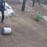 خدمات باغبانی سم پاشی هرس کاشت چمن وبرش درخت تیلر|خدمات باغبانی و درختکاری|شیراز, دشت چنار|دیوار