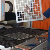 برش فلزات و غیرفلزات و حک فلزات و غیر فلزات|خدمات پیشه و مهارت|ساوه, |دیوار