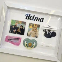 تابلو گل جاودان و وسایل نوزاد