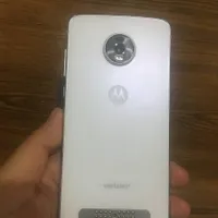 Moto z4