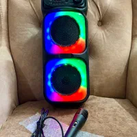 اسپیکر و میکروفون آکبند