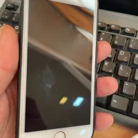 آیفون ۷ عروسک در حد