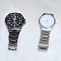 دو تا ساعت فلزی