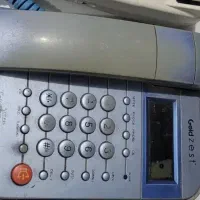 تلفن رو میزی و سالم